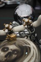 custom detail 2